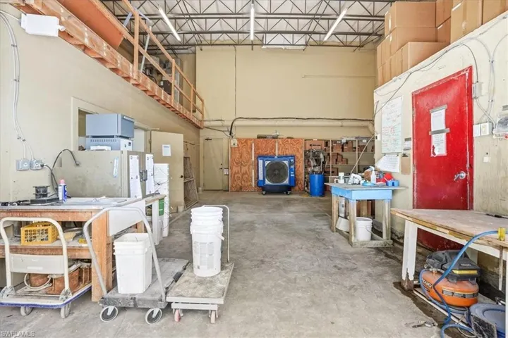 2224 Trade Center Way, Naples, Florida 34109