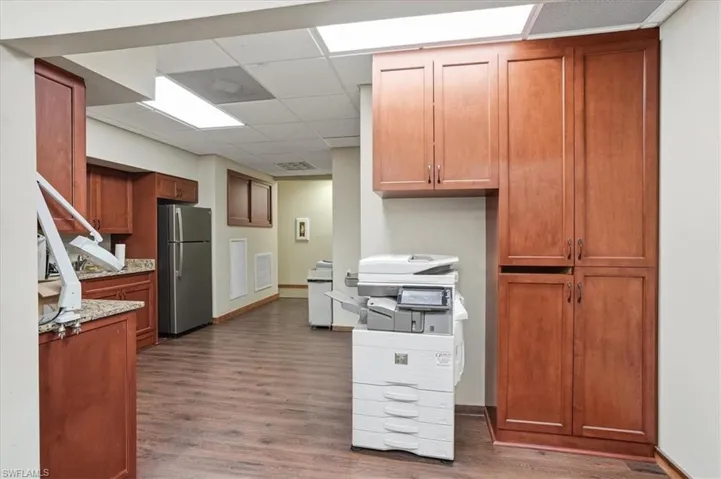 2224 Trade Center Way, Naples, Florida 34109