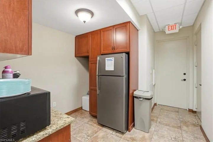 2224 Trade Center Way, Naples, Florida 34109