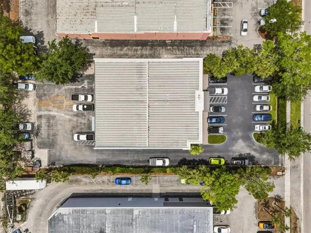 2224 Trade Center Way, Naples, Florida 34109
