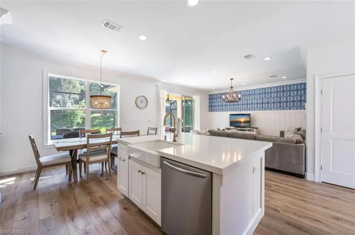 1262 Barrigona Ct, Naples, Florida 34119