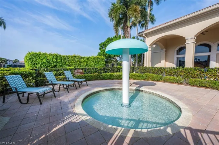 1262 Barrigona Ct, Naples, Florida 34119