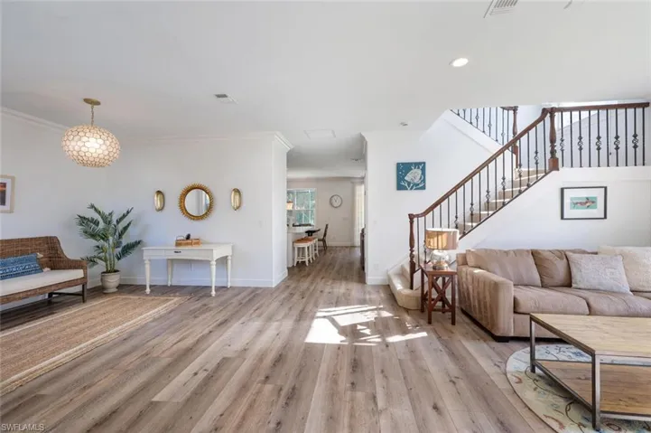 1262 Barrigona Ct, Naples, Florida 34119