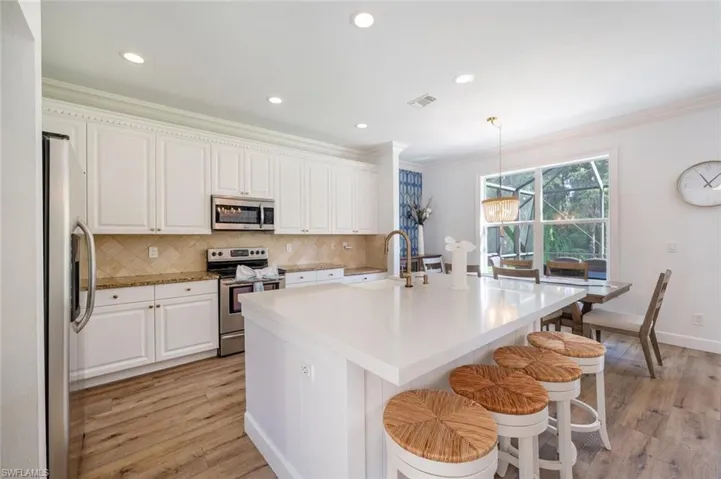 1262 Barrigona Ct, Naples, Florida 34119