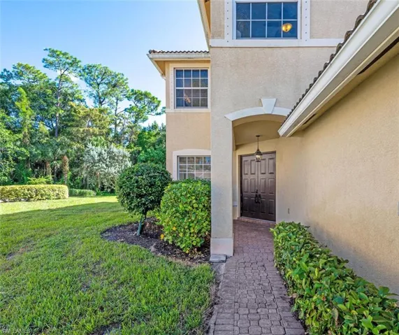 1262 Barrigona Ct, Naples, Florida 34119