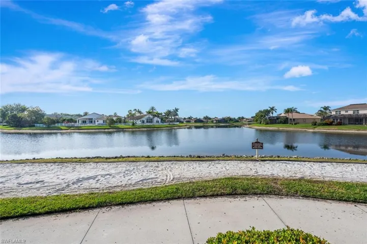 1262 Barrigona Ct, Naples, Florida 34119