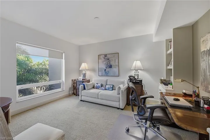 7225  Pelican Bay  BLVD, Naples, FL 34108