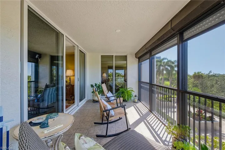 7225  Pelican Bay  BLVD, Naples, FL 34108