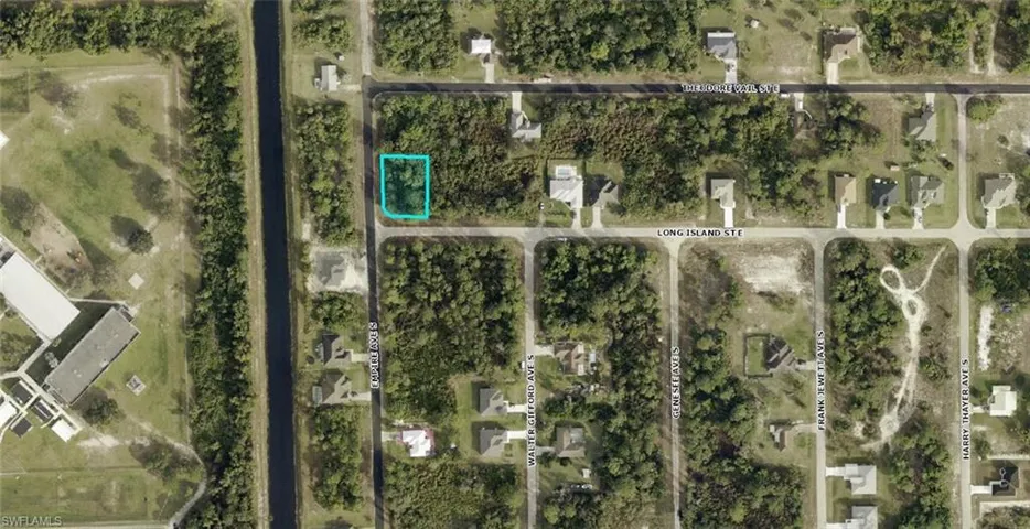703 Long Island St E, Lehigh Acres Fl 33974