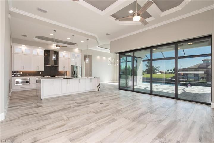 Living room to lanai