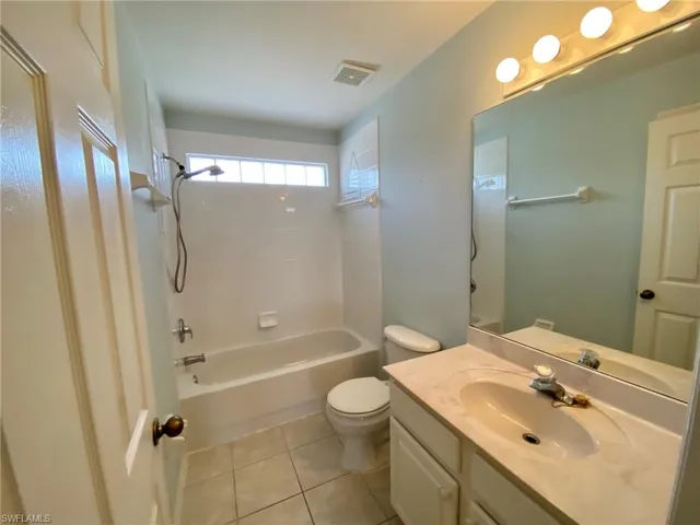 74 Burnt Pine Dr, Naples, Florida 34119