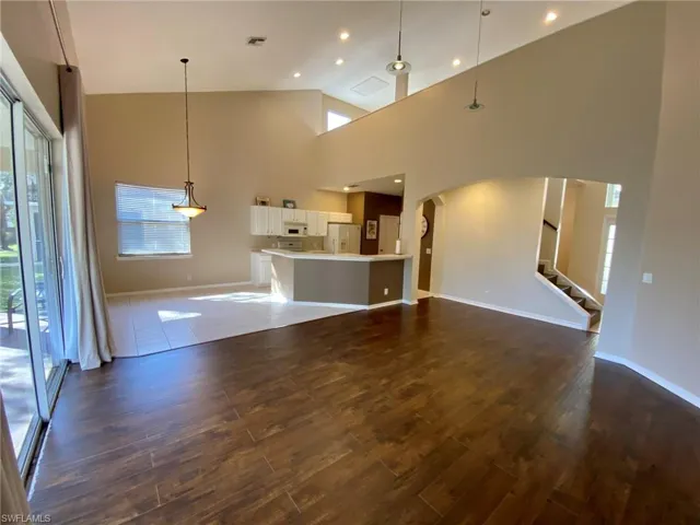 74 Burnt Pine Dr, Naples, Florida 34119