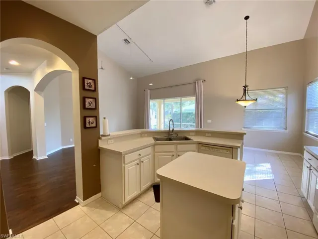 74 Burnt Pine Dr, Naples, Florida 34119