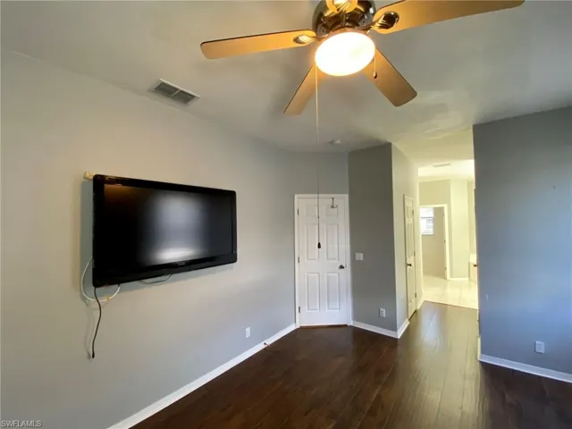 74 Burnt Pine Dr, Naples, Florida 34119