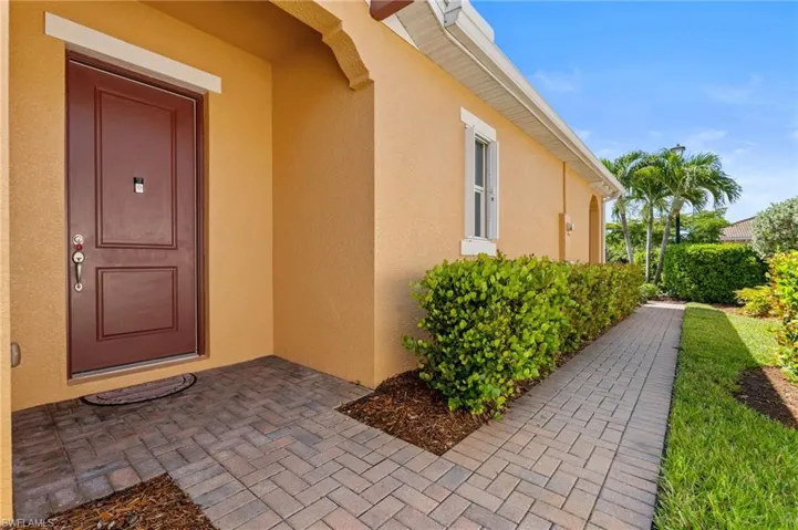 10396 Materita Dr, Fort Myers, Florida 33913