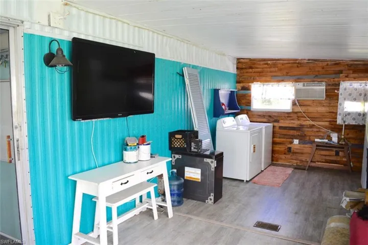15266 Circle Dr, Punta Gorda, Florida 33955