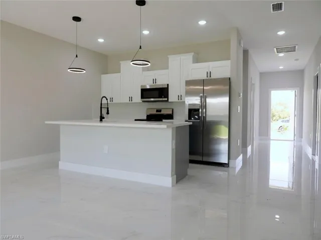 4500 22nd St Sw, Lehigh Acres, Florida 33973
