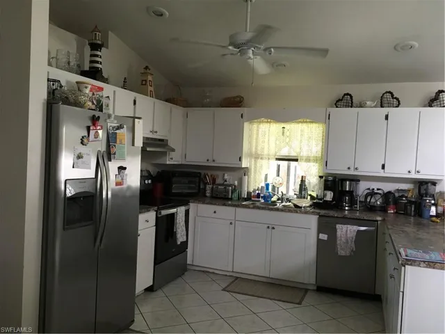 1202 Se 21st Ln, Cape Coral, Florida 33990