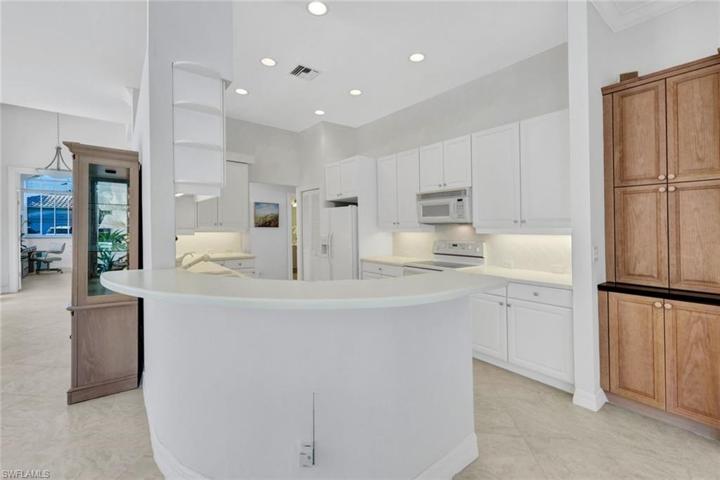 Breakfast bar
