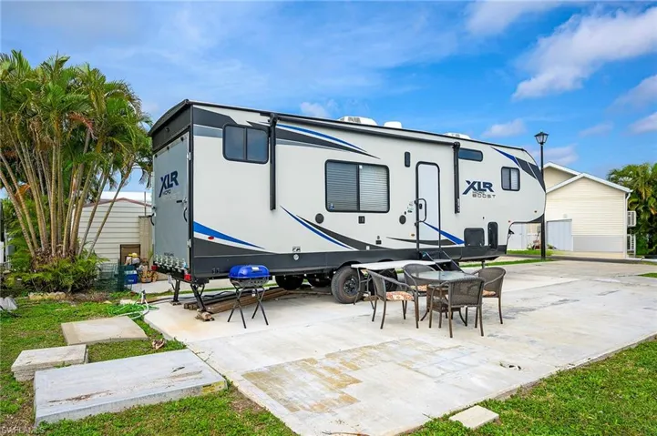 11701  Padina  DR, Fort Myers, FL 33908