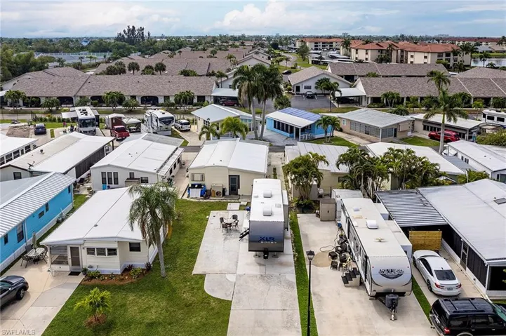 11701  Padina  DR, Fort Myers, FL 33908