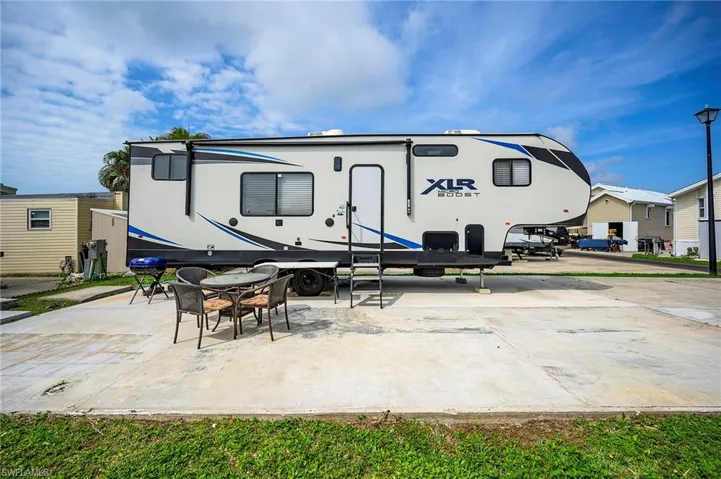 11701  Padina  DR, Fort Myers, FL 33908