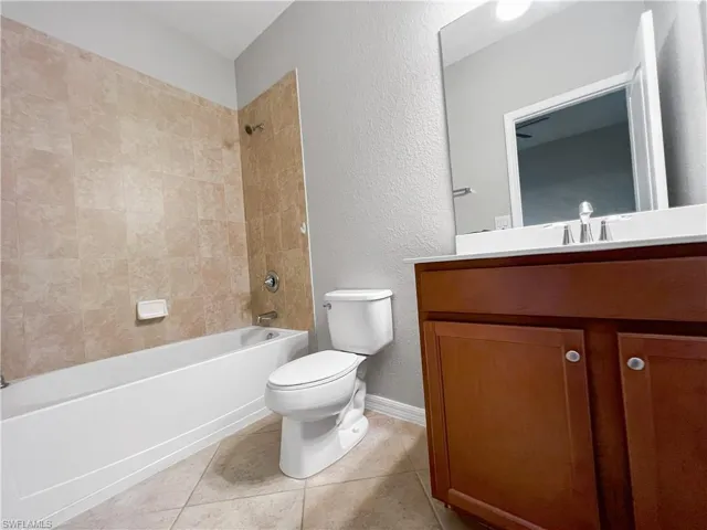 9332 Via San Giovani St, Fort Myers, Florida 33905