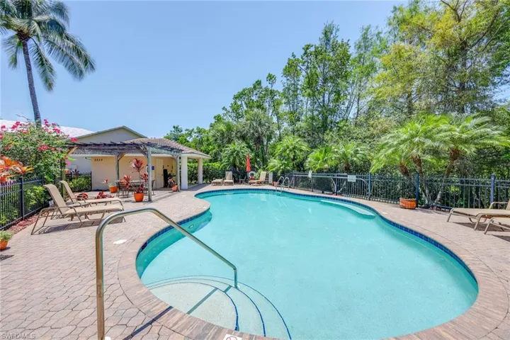3540  Avion Woods  CT, Naples, FL 34104
