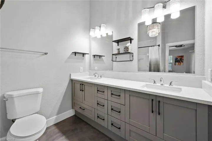 3540  Avion Woods  CT, Naples, FL 34104