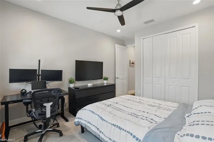 2567 Seychelles Dr 206, Naples, Florida 34112