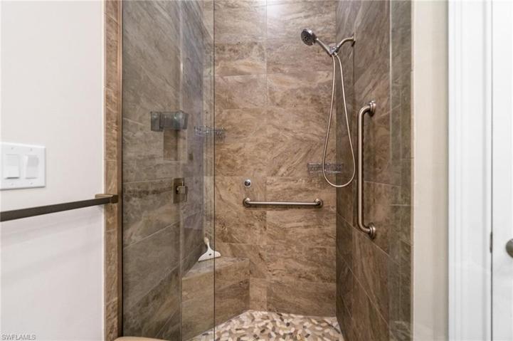 5638  Elbow  AVE, Naples, FL 34113