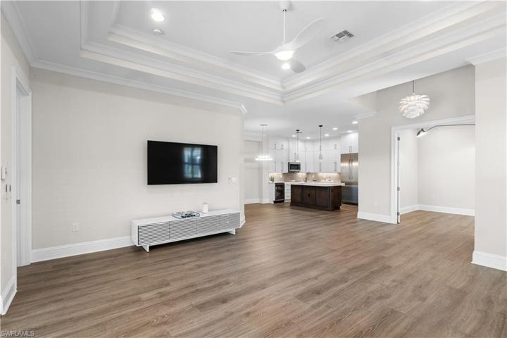 5638  Elbow  AVE, Naples, FL 34113