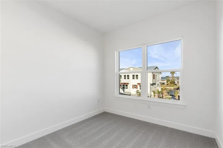 1620 Seahaven Dr unit 405 ~ Ready Now