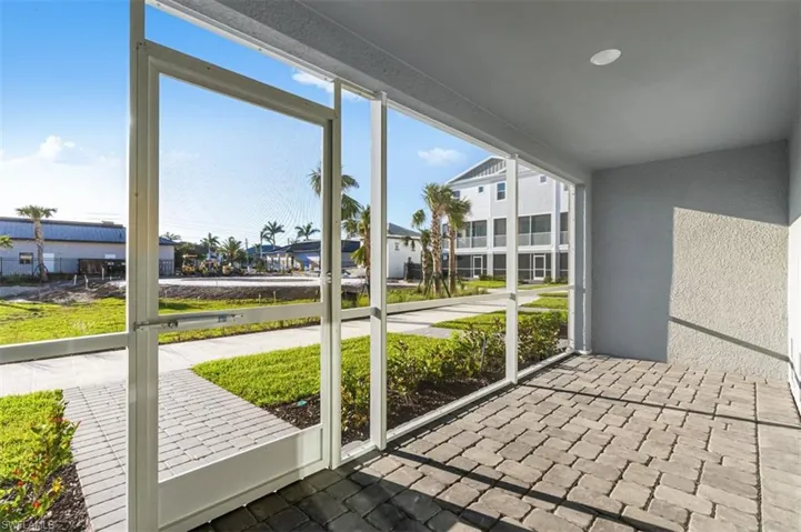 1620 Seahaven Dr unit 405 ~ Ready Now