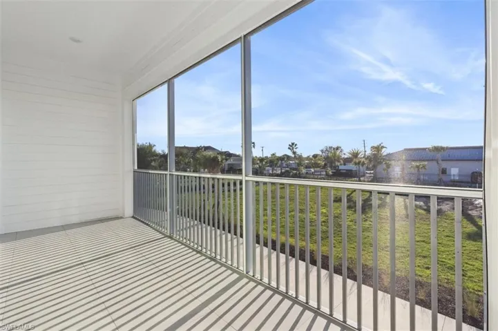 1620 Seahaven Dr unit 405 ~ Ready Now