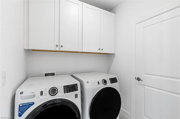 1620 Seahaven Dr unit 405 ~ Ready Now