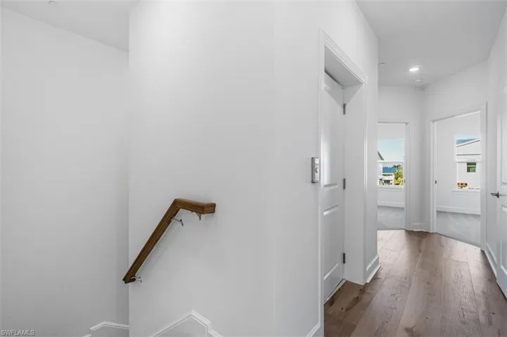 1620 Seahaven Dr unit 405 ~ Ready Now