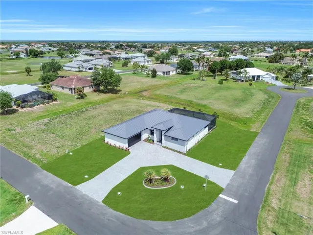 24306 Nicobar Ln, Punta Gorda, Florida 33955