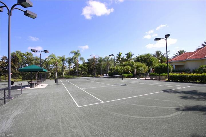 Tennis Courts