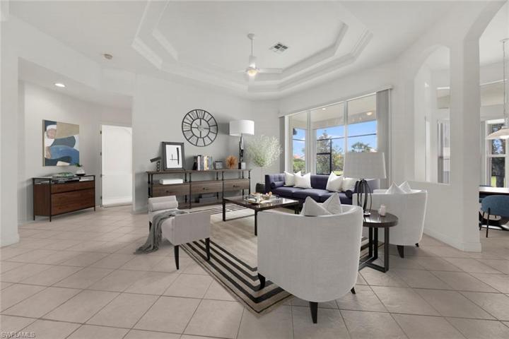 ***VIRTUALLY STAGED*** Living Room