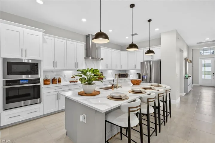 13531  Blue Bay  CIR, Fort Myers, FL 33913