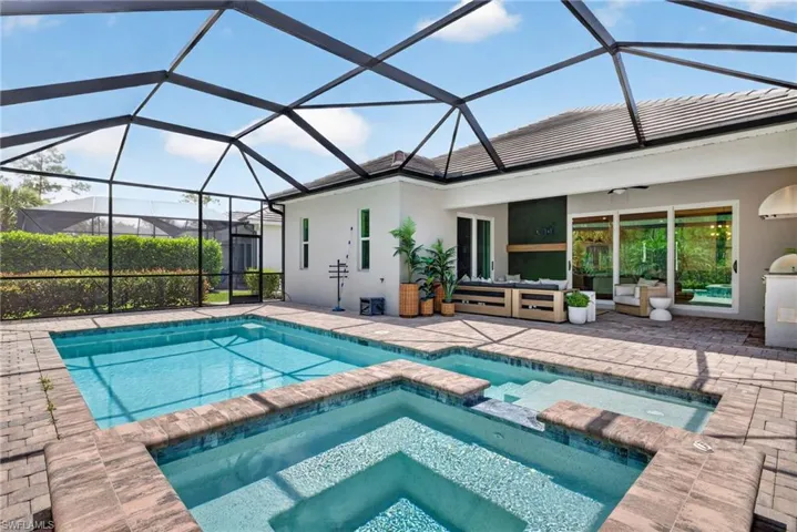 13531  Blue Bay  CIR, Fort Myers, FL 33913