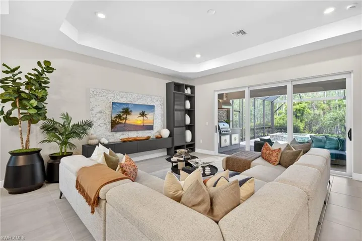 13531  Blue Bay  CIR, Fort Myers, FL 33913