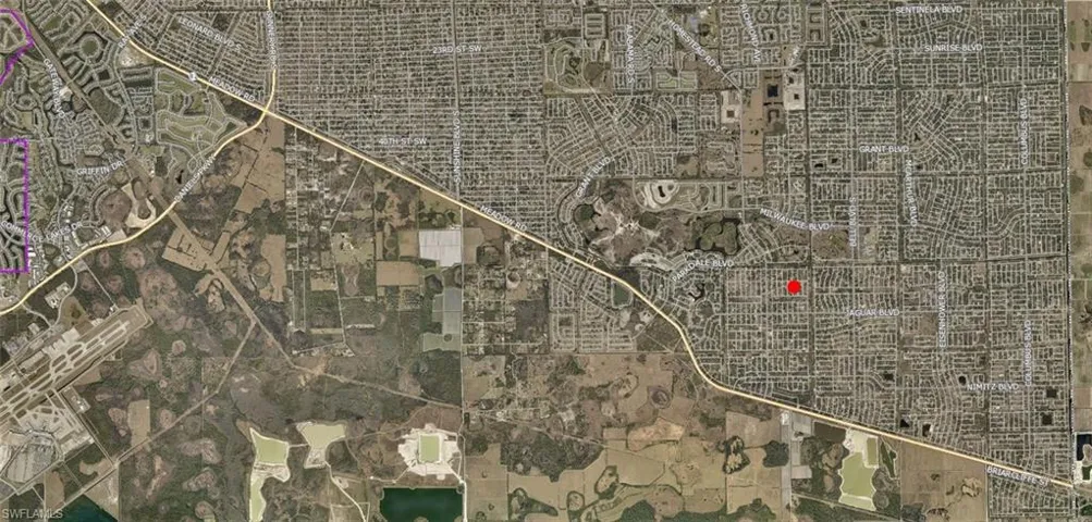 733 Fullerton Ave S, Lehigh Acres, Florida 33974