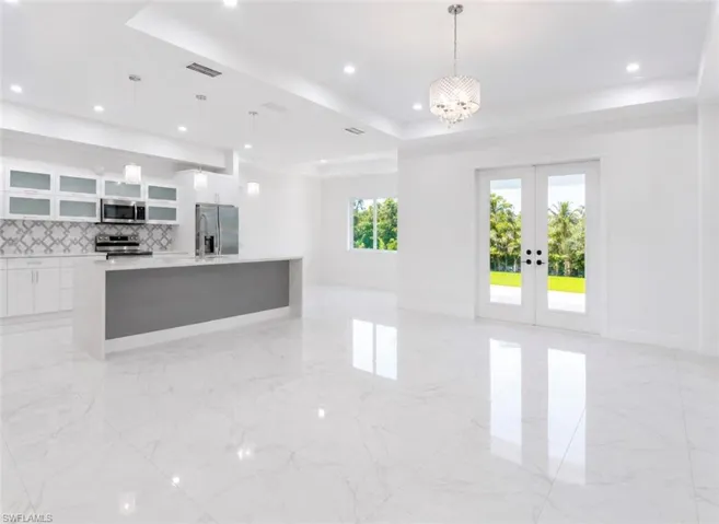 3502  40th SE AVE, Naples, FL 34117