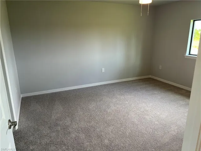 344  Pembroke  ST, Lehigh Acres, FL 33974