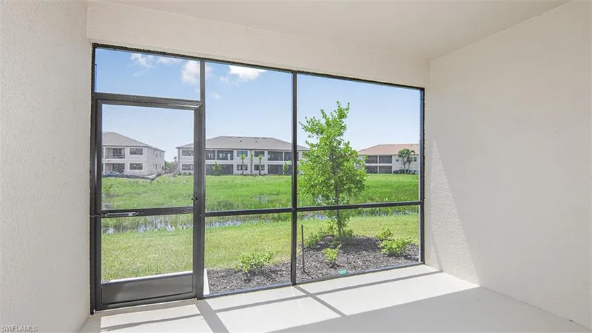 23921 Collina Way Unit 103