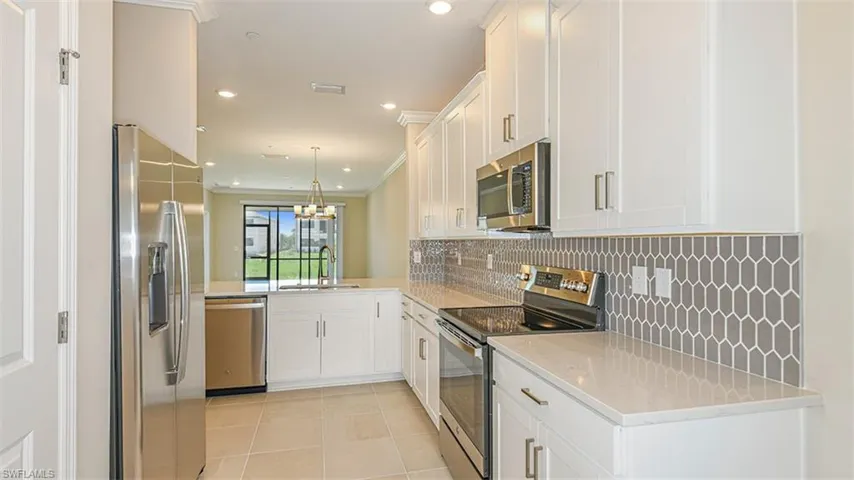 23921 Collina Way Unit 103