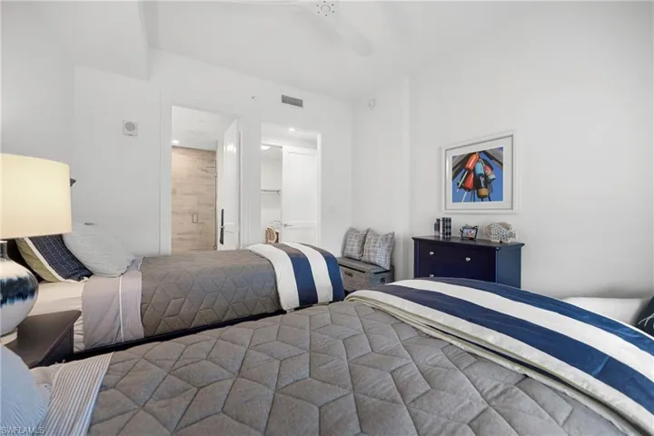 1125  Central  AVE, Naples, FL 34102