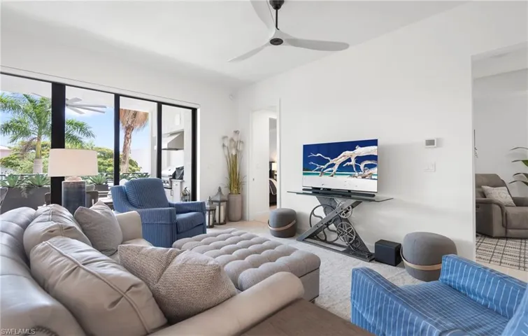 1125  Central  AVE, Naples, FL 34102